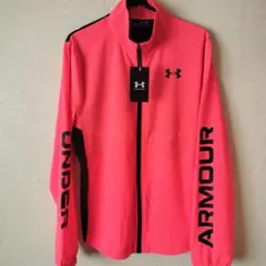 ★未使用★UNDER ARMOUR ウィンドブレーカー