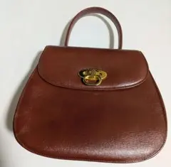ungaro 牛革　ショルダーバッグ　ウンガロのサムネイル