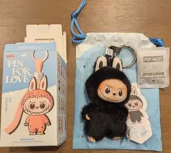 イニシャルラブブ 【 R 】黒 THE MONSTER PIN FOR LOVE