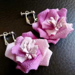 薔薇　つまみ細工　ちりめん　イヤリング　ピンク　和風　Rose　浴衣　着物のサムネイル