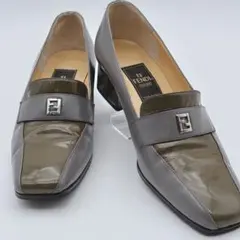 FENDI パンプス　22cm レザー　エナメル　FFロゴのサムネイル