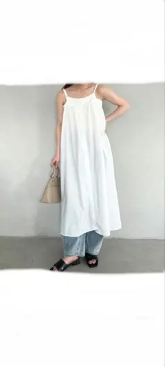 新品未使用ホワイト キャミワンピースフリーサイズマタニティ