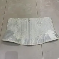 元鈴木さん　コルセット　ミスグレース　Lサイズ　ホワイトブーケ コルセット | Miss Grace (ミスグレース)|Enchanted corset by