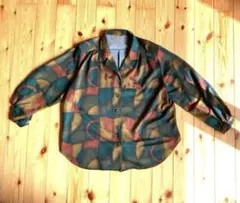 ヴィンテージ　デザイン　シャツ　総柄