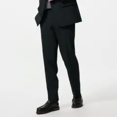 UNIQLO 感動パンツ（ウールライク） ブラック 82×76