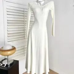 レース付きオフショルダー長袖ロングワンピース