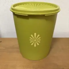 TUPPERWARE タッパーウェア