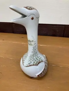 アルマニアックブランデー　￼Chanot XO 古酒、箱なし　陶器ボトル アルマニアック￼Chanot XO 古酒、箱なし 陶器ボトル コルク栓付き