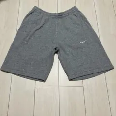 NIKE スウェット ショートパンツ グレーのサムネイル