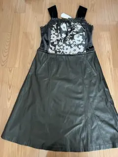 限定値下げ　新品タグ付き　スーパービューティー ジャンパースカート　40