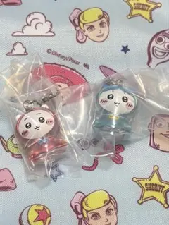 ちいかわめじるしアクセサリー 3 ちいかわ と ハチワレ 2個セット