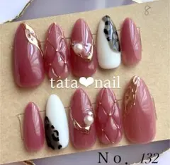 132【メル便込】マゼンタピンクレオパード柄ネイル