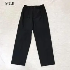 無印良品　シアサッカーテーパードパンツ(M)ストレッチ　オフィスカジュアル　大人