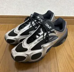 NIKE AIR MAX MUSE 25.5cm ブラック　シルバー