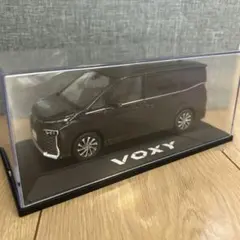 トヨタVOXY ミニカー 黒色のサムネイル