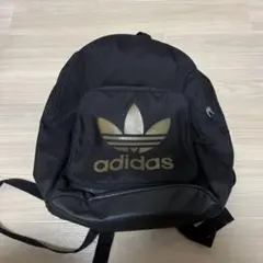 ◇adidas Originals黒金リュックのサムネイル