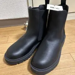 ⭐️ 新品未使用❗️UNIQLO:C ユニクロシー　サイドゴアブーツ　23.5センチ