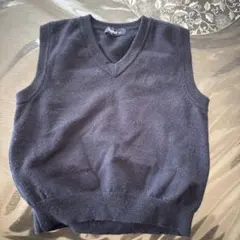 familiar ネイビー Vネックベスト 120