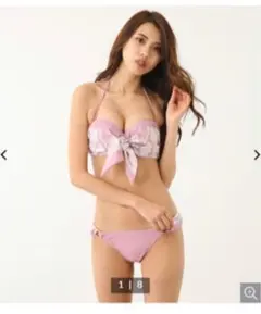 ビキニ 水着のサムネイル