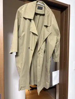 KBF カーキ　トレンチコート　レディース