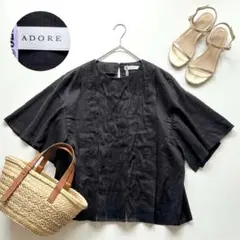ADORE スリットデザイン リネン混 黒 半袖 ブラウス 上品 きれいめのサムネイル