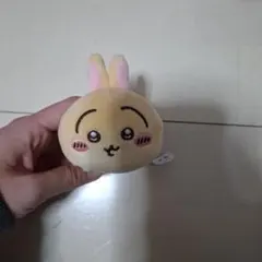ちいかわ　うさぎ　ねそべりマスコット