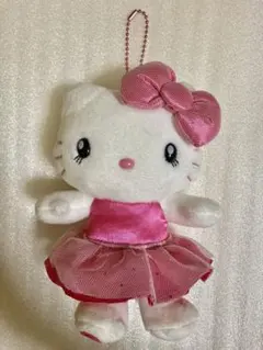 USJ限定　ハローキティ　ぬいぐるみ　ボールチェーン付き