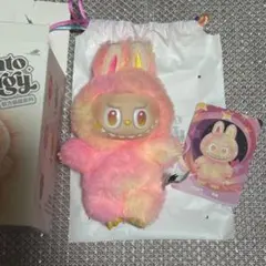 ラブブ loyalty キャラクターグッズ