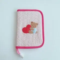 韓国ヌビ マルチポーチ 母子手帳ケース ハート くまちゃん ベビーピンク