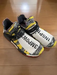 希少 ファレル・ウィリアムス × アディダス NMD HU ソーラーパック