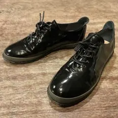 希少メンズサイズ【ビルケンシュトック】ソーンダース エナメルレザー