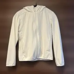 UNIQLO フード付き 130サイズ ホワイト　UVエアリズムパーカー