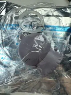 映画 ちいかわ　入場者　特典　めじるしアクセサリー　チャーム　ヒトハ
