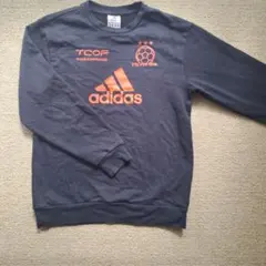 adidas 薄手トレーナー 150cm