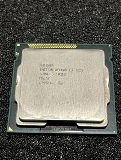 【動作品】Intel Xeon E3-1225 3.10GHz CPUのサムネイル
