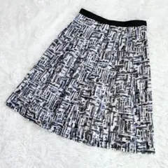 23区✨美品 幾何学プリーツスカート シフォン M 白 黒 青 定価約2.5万