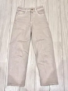 【美品】ZARA ストレートベージュデニムパンツ サイズ34