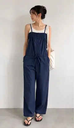 PAGEBOY ネイビー キャミオールインワン Mのサムネイル
