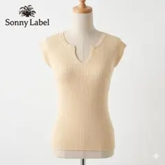 Sonny Label アーバンリサーチ リブニット キーホールネック クリームのサムネイル
