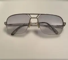 Item thumbnail for item ca266ed7-3be0-4c87-8630-b834f770c43e