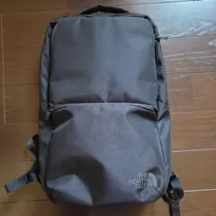 NM82215 THE NORTH FACE シャトル15.5L