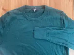 UNIQLO ダークグリーン クルーネック セーター