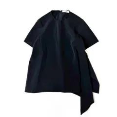美品✨ヨーコチャン 近年モデル アシンメトリーナイロントップス 38 ブラック