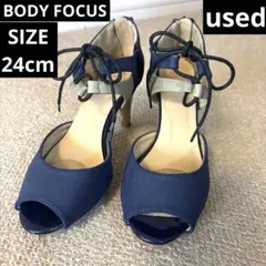 【used】BODY FOCUS ネイビー オープントゥパンプス24cmのサムネイル