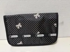 LeSportsac ドット柄ポーチ ブラック ストラップ付き