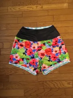 総柄 ショートパンツ　ピンクフラワー Ｌサイズ