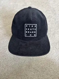 NIKE SB コーデュロイ キャップ ブラックのサムネイル