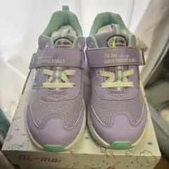 【未使用】キッズスニーカー　22.0