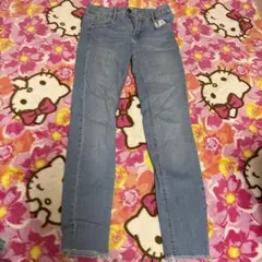 スキニーデニム ライトブルー ！