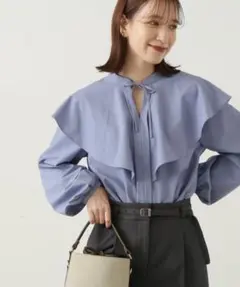 エヌ ナチュラルビューティベーシック フリル付きブラウス